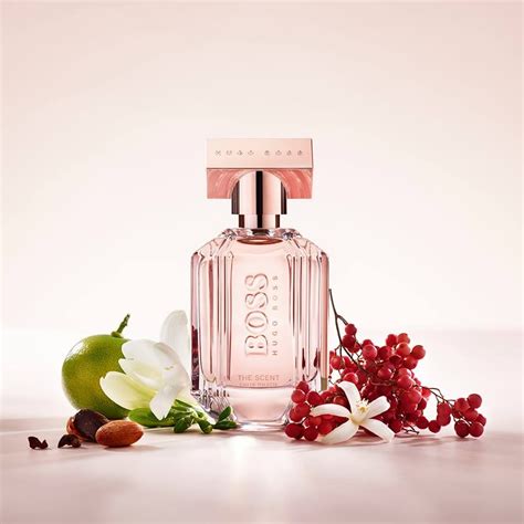 the scent hugo boss femme.